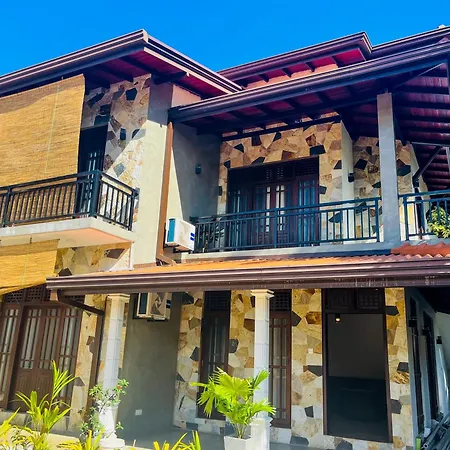 Villa Marbella Bliss Tangalle Exterior photo